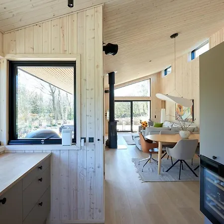 Σπίτι διακοπών Newly Built Luxury House With & Shelter Near