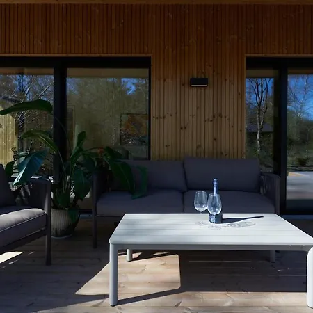 Newly Built Luxury House With & Shelter Near * Άλμποργκ