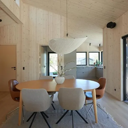 Newly Built Luxury House With & Shelter Near 奥尔堡